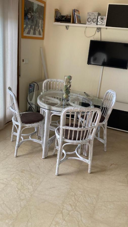 Apartamento L' Escala Zewnętrze zdjęcie